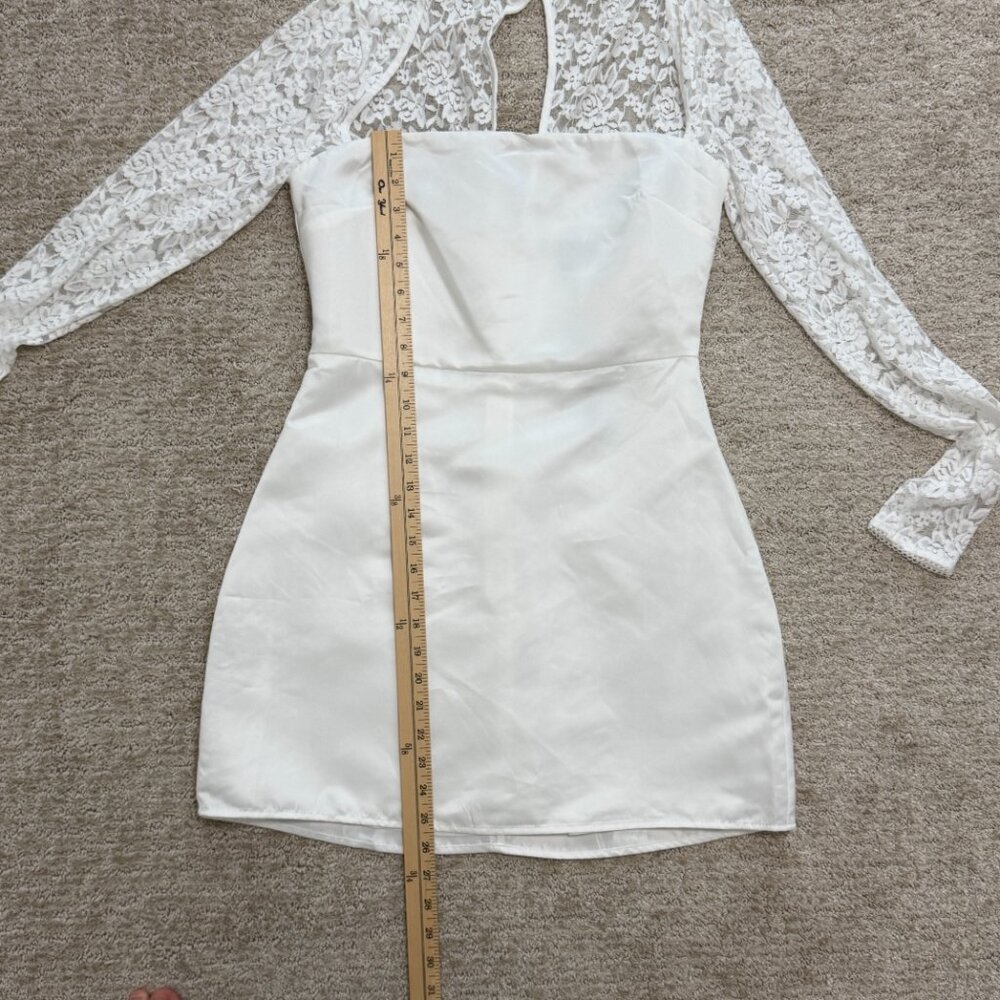 Lulus White Lace Long Sleeve Mini Dress Bridal Shower NWT Size M - Picture 12 of 16